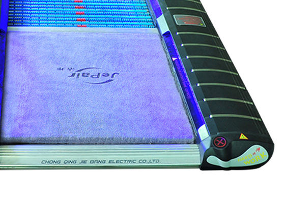 中国 マイクロファイバーの唯一のクリーニング機械付属品の長方形のマイクロファイバーの吸収剤タオル サプライヤー